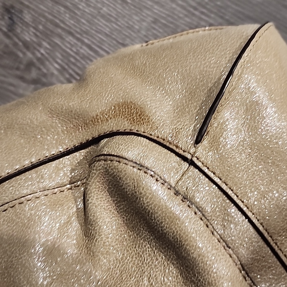 Large Coach leather tote - Picture 5 of 10